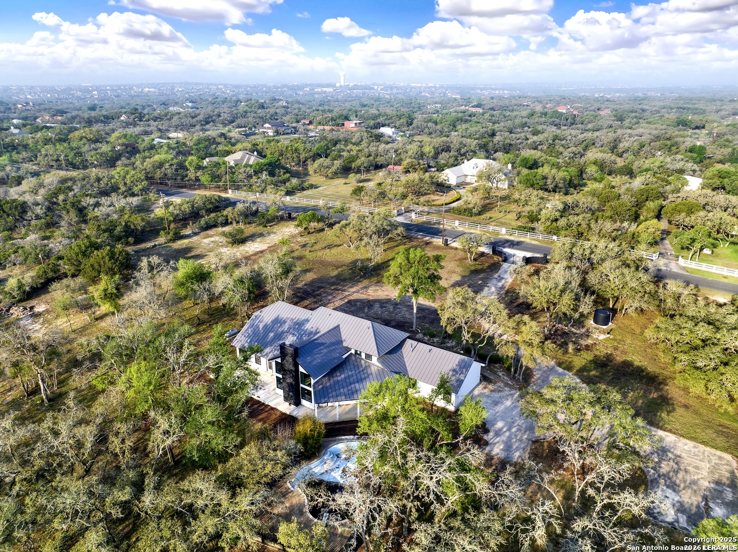 306 N Rolling Oaks Lane San Antonio TX 78253
