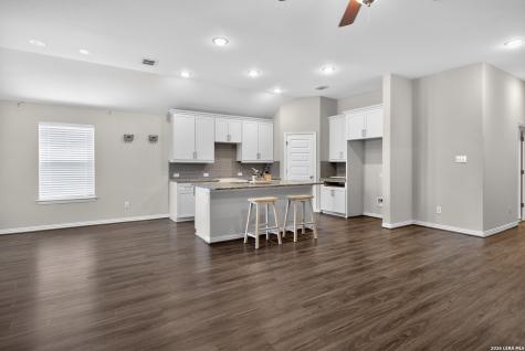 13726 Quiet Fox Lane San Antonio TX 78245