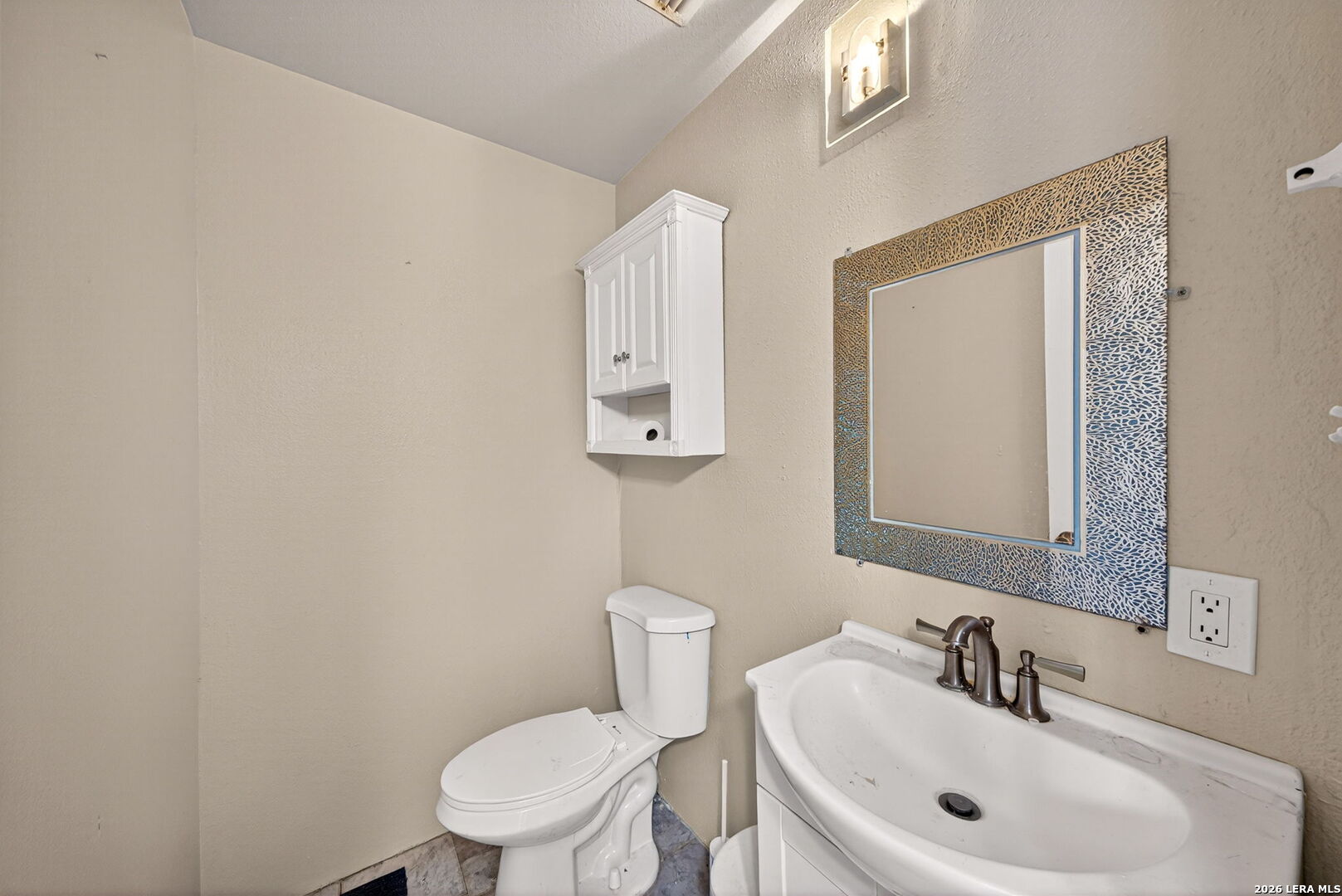 1354 Fenfield Avenue San Antonio TX 78211