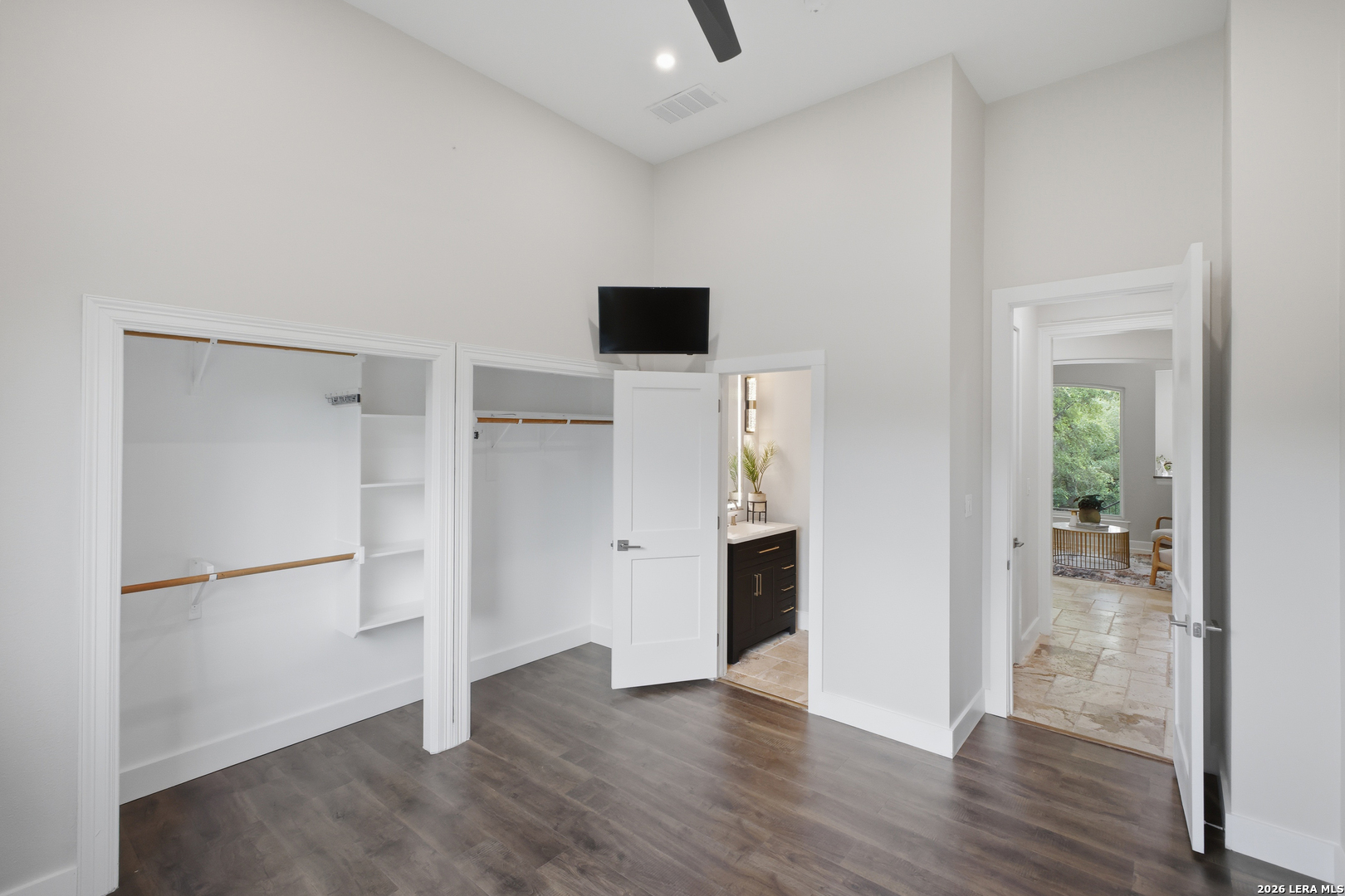 1942 Far Niente San Antonio TX 78258