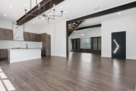 608 Labor San Antonio TX 78210