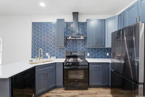 608 Labor San Antonio TX 78210