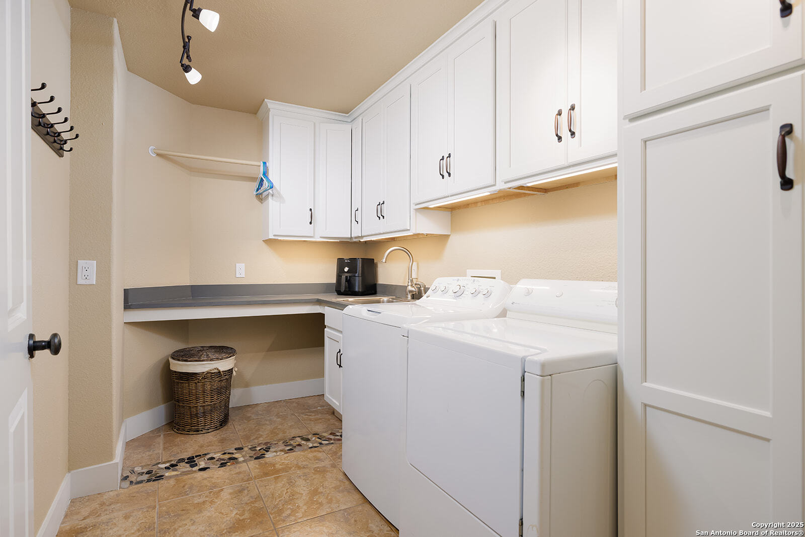 137A Spanish Pass Boerne TX 78006