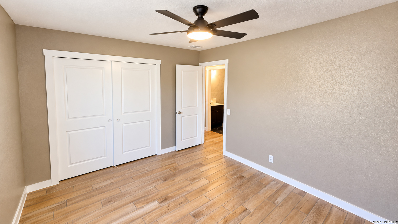6930 Apple Valley San Antonio TX 78242