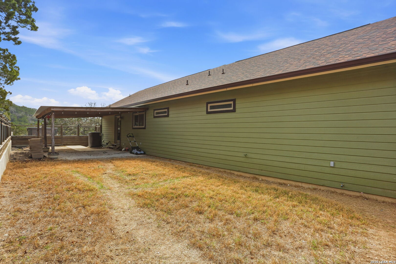 232 Doe Run Pipe Creek TX 78063