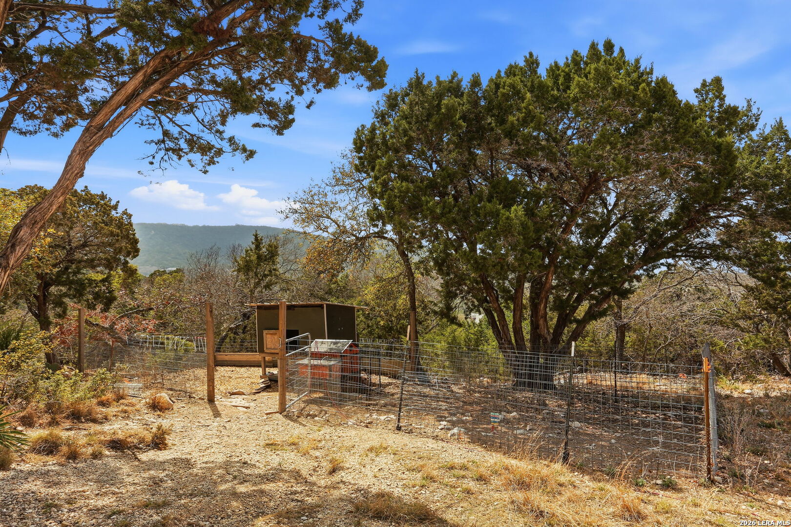 232 Doe Run Pipe Creek TX 78063