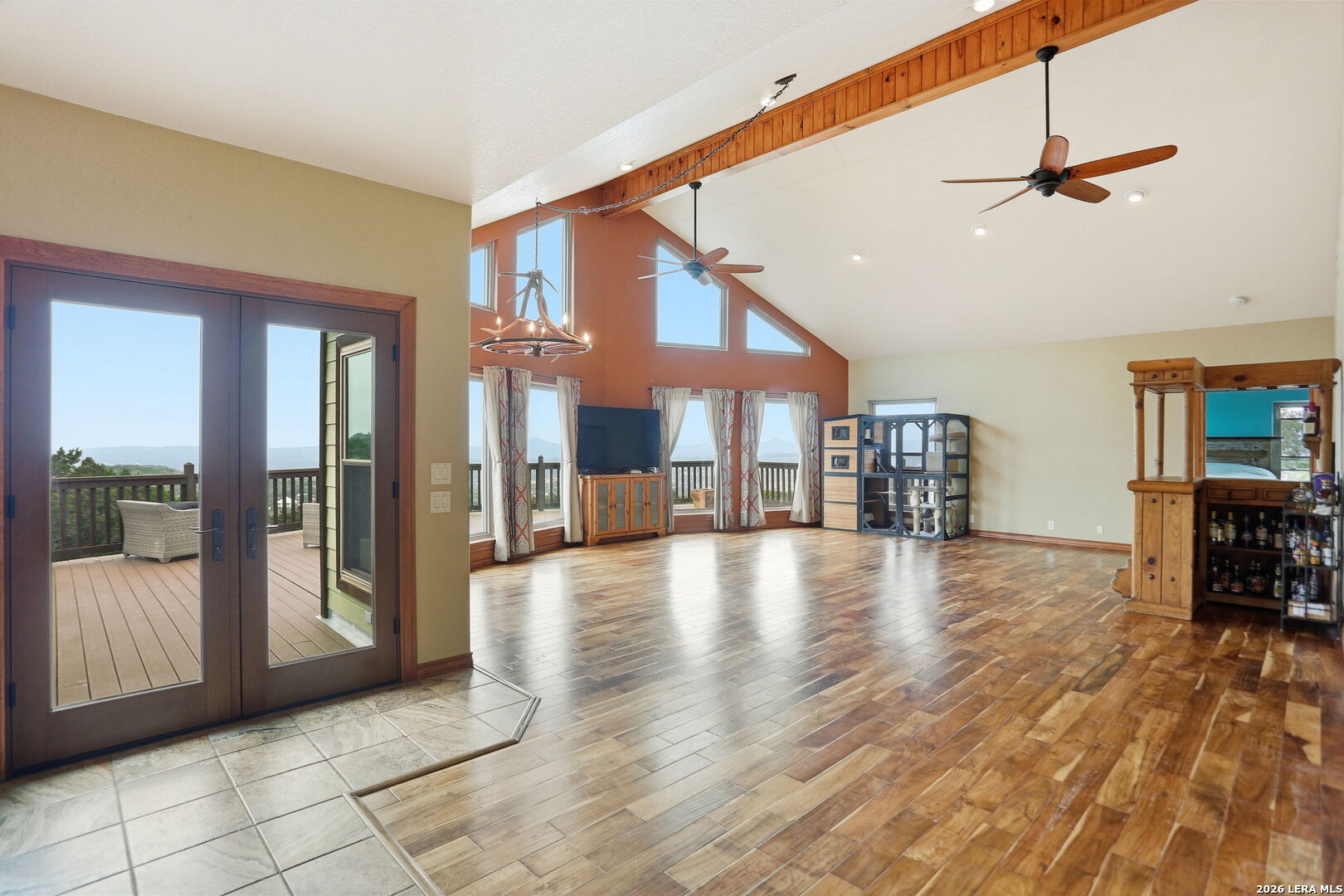 232 Doe Run Pipe Creek TX 78063
