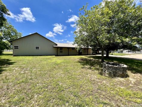 1543 Cr 215 Bertram TX 78605