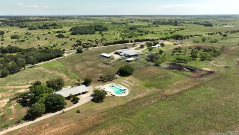 1543 Cr 215 Bertram TX 78605