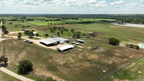 1543 Cr 215 Bertram TX 78605