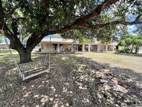 1543 Cr 215 Bertram TX 78605