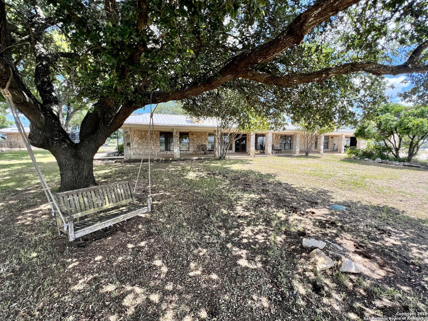1543 Cr 215 Bertram TX 78605