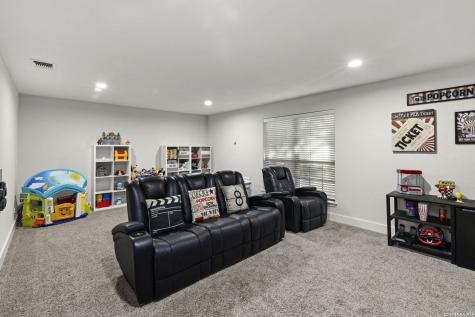 630 Oak Village Drive San Antonio TX 78253