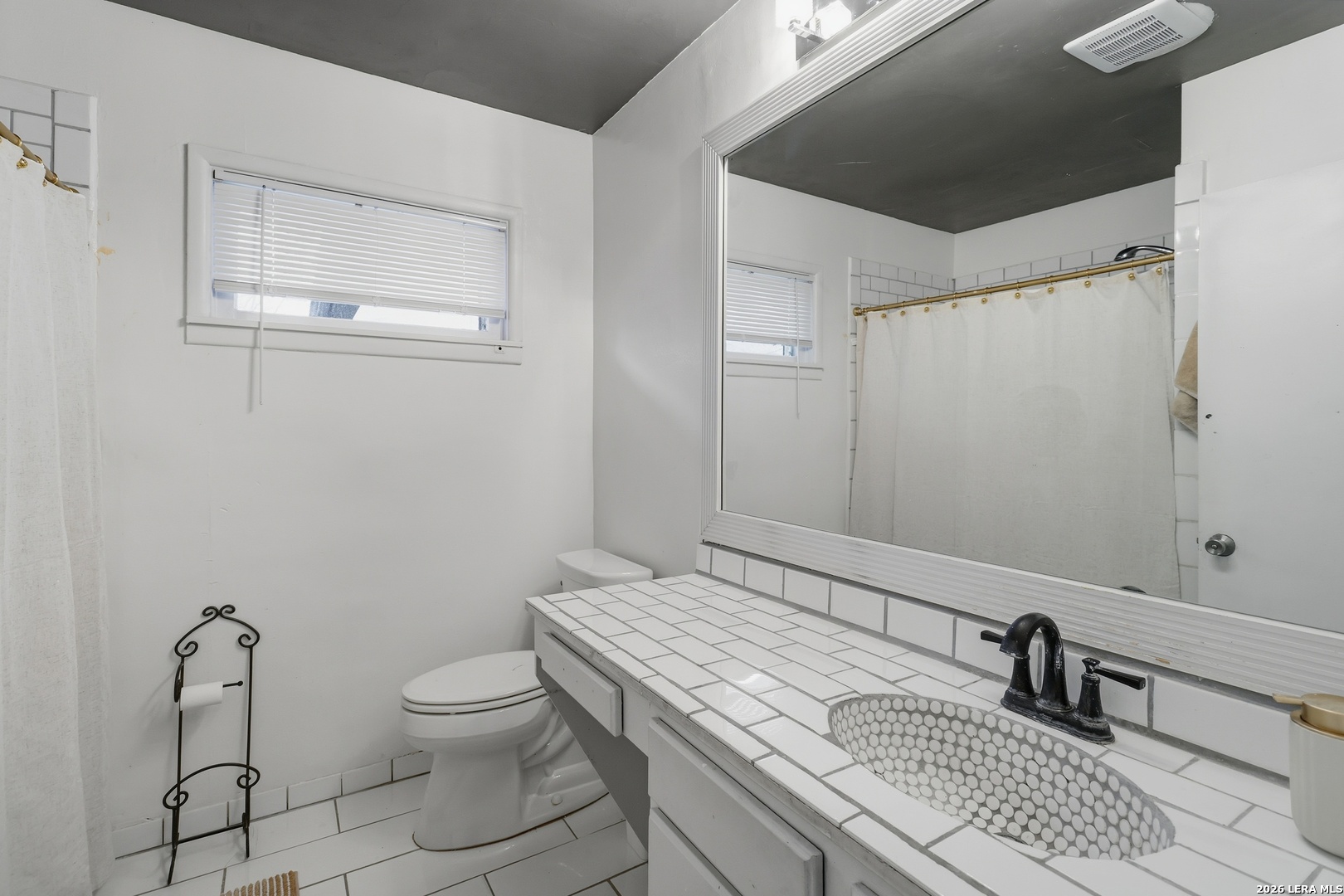 351 Rexford Drive San Antonio TX 78216