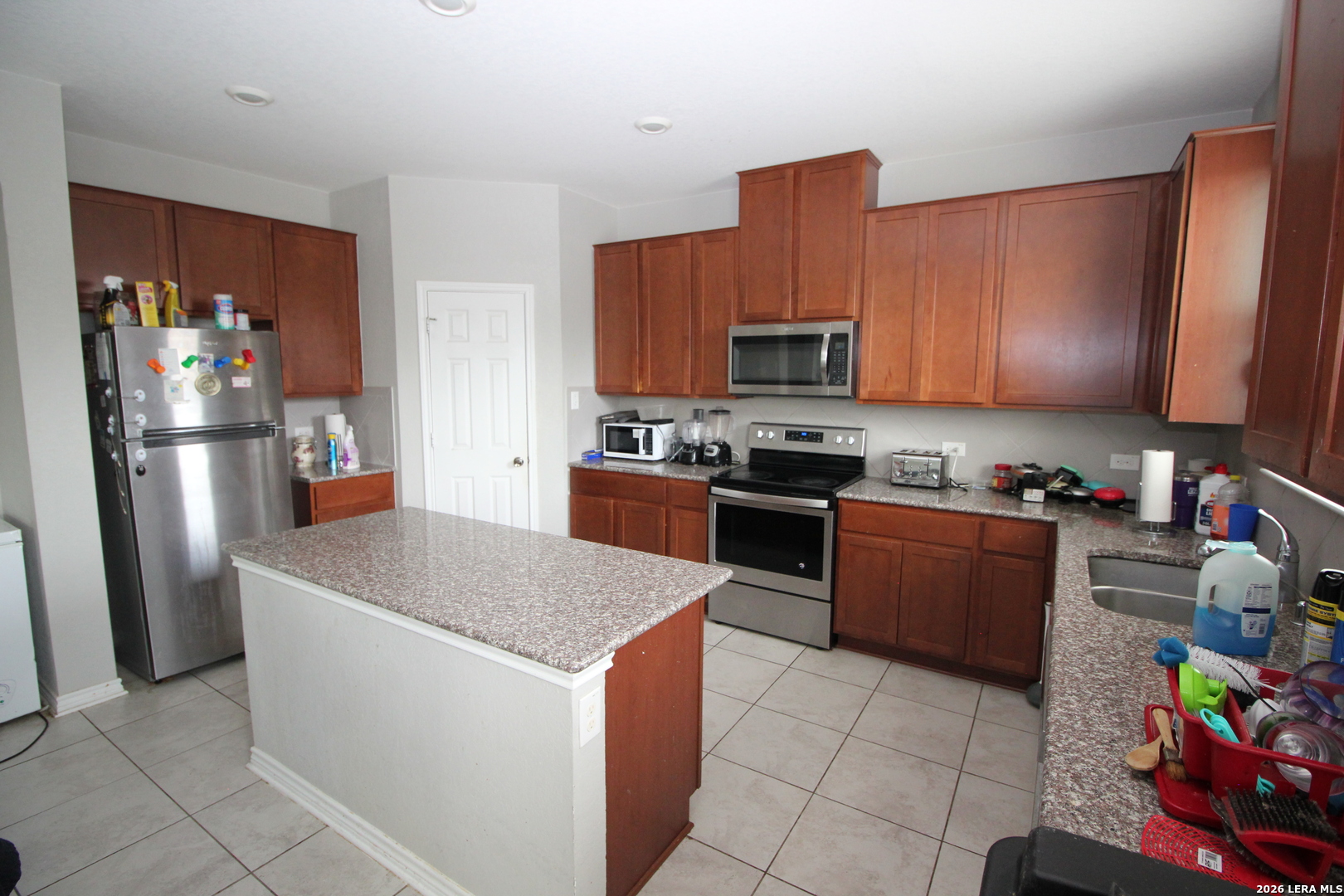 109 Anchor Bluff Universal City TX 78148