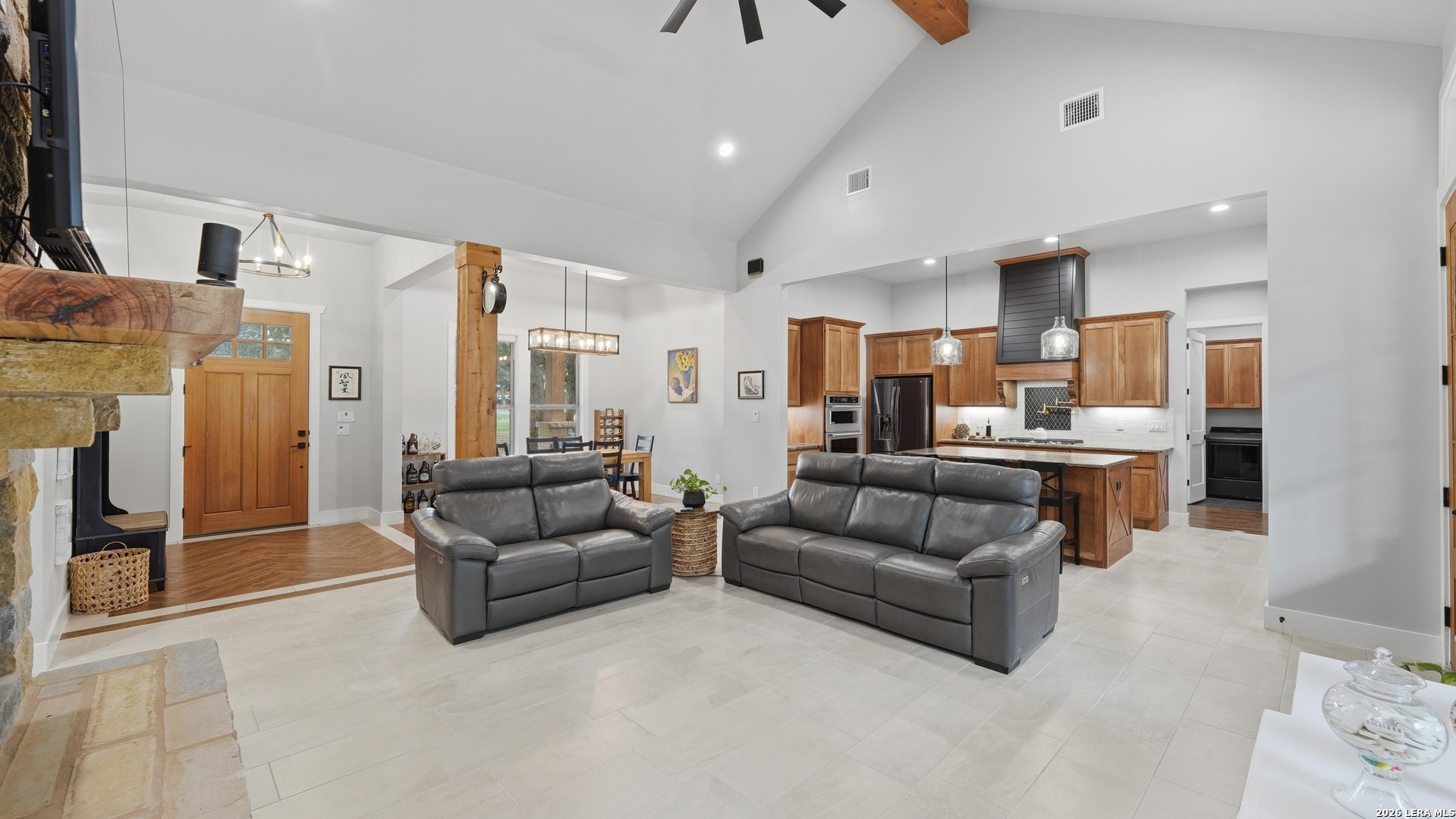 113 Hondo Vista La Vernia TX 78121
