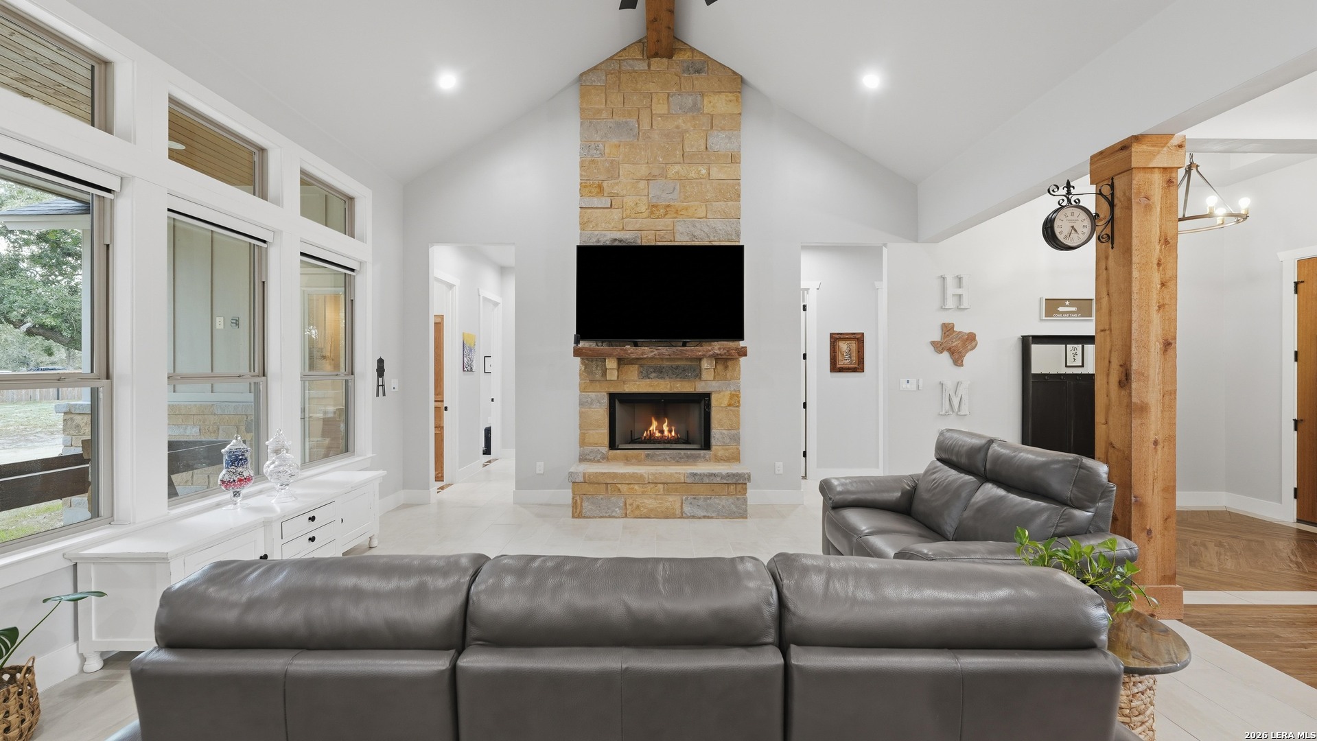113 Hondo Vista La Vernia TX 78121