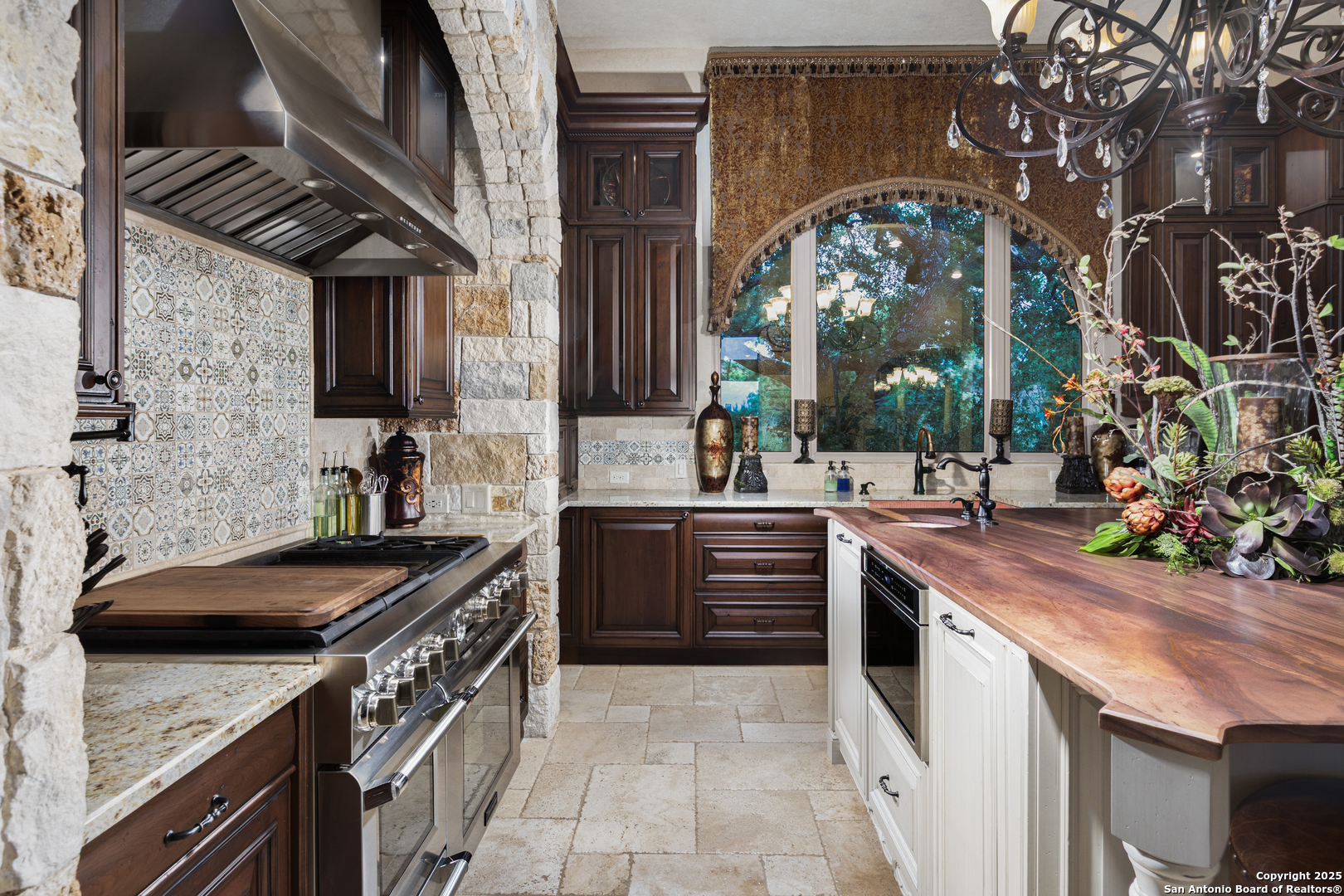 2219 Clubs Drive Boerne TX 78006