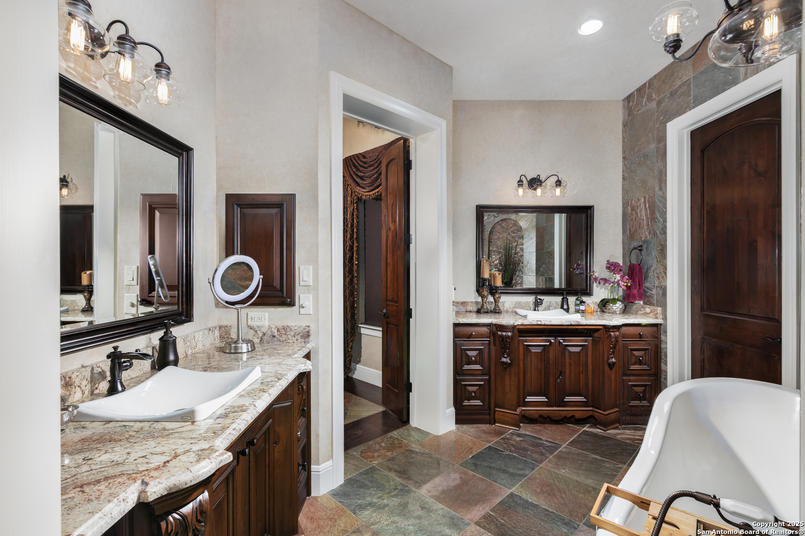 2219 Clubs Drive Boerne TX 78006