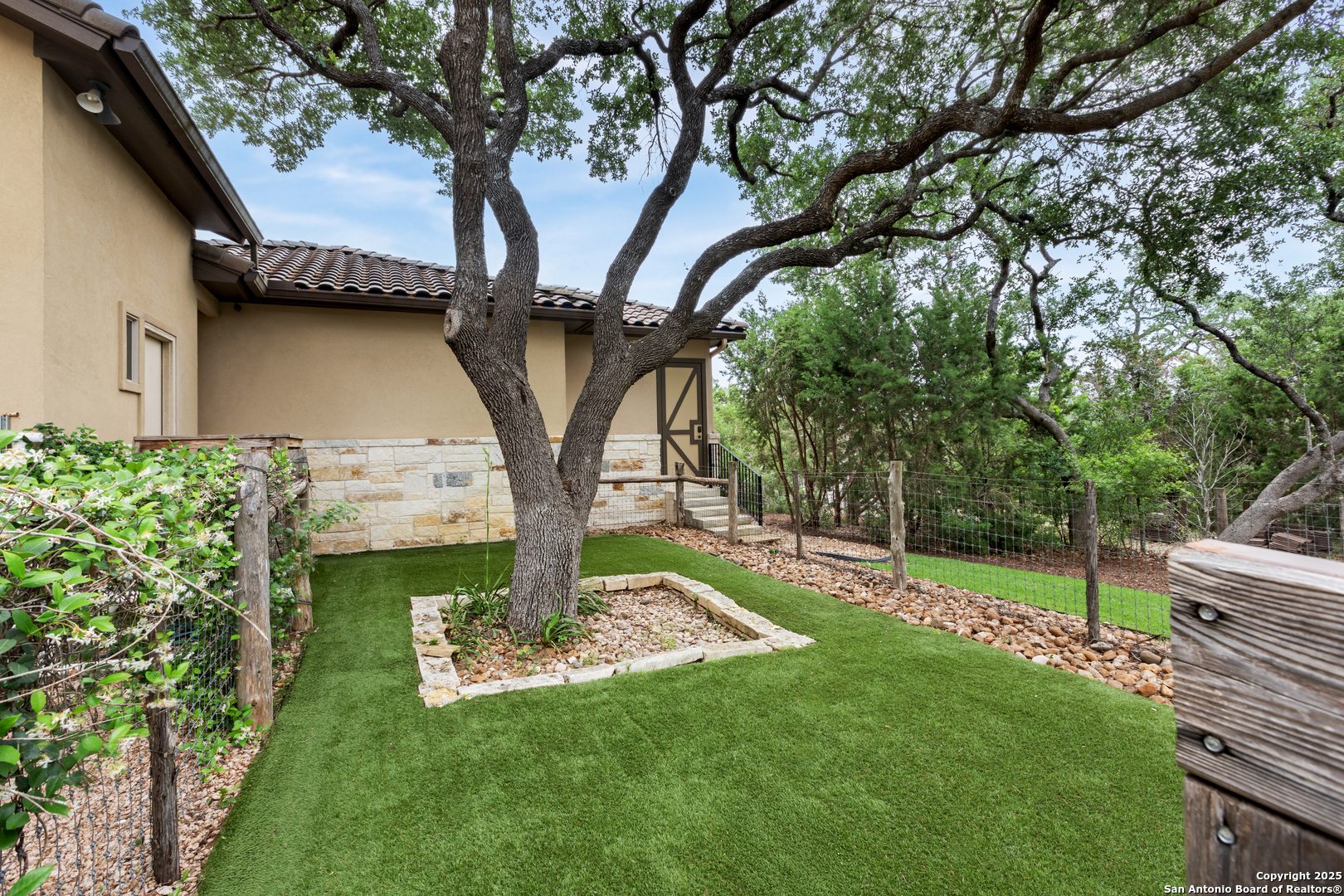 2219 Clubs Drive Boerne TX 78006