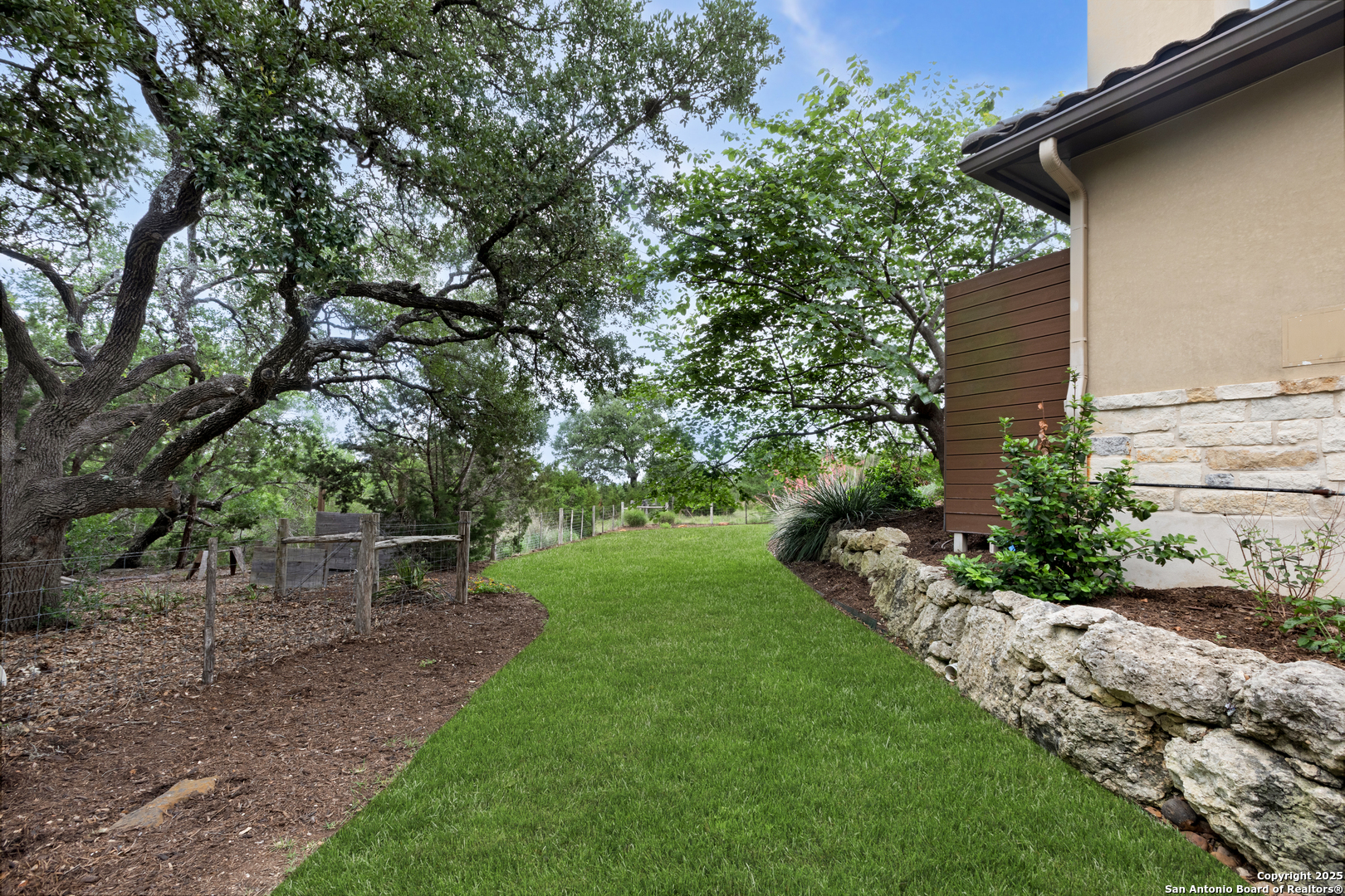 2219 Clubs Drive Boerne TX 78006