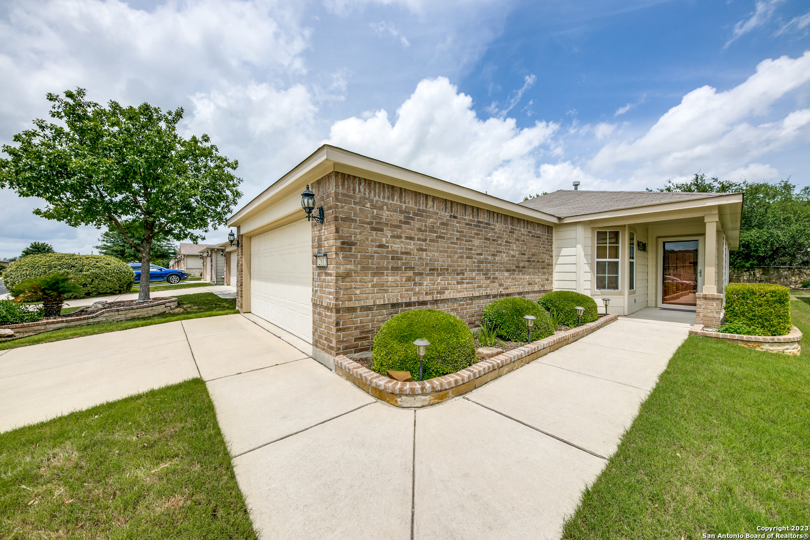12811 Sand Holly San Antonio TX 78253