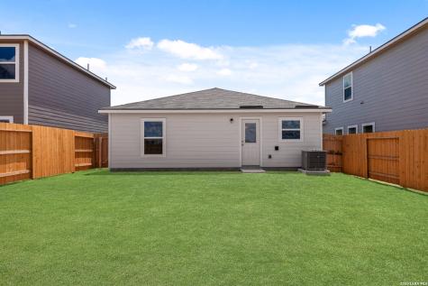 4423 Cardinal Creek San Antonio TX 78223
