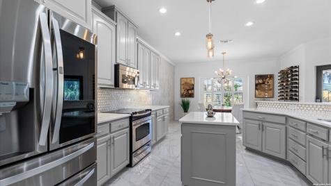 2369 N Ranch Estates New Braunfels TX 78130