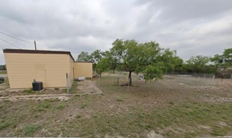 385 N Railroad Street Spofford TX 78877
