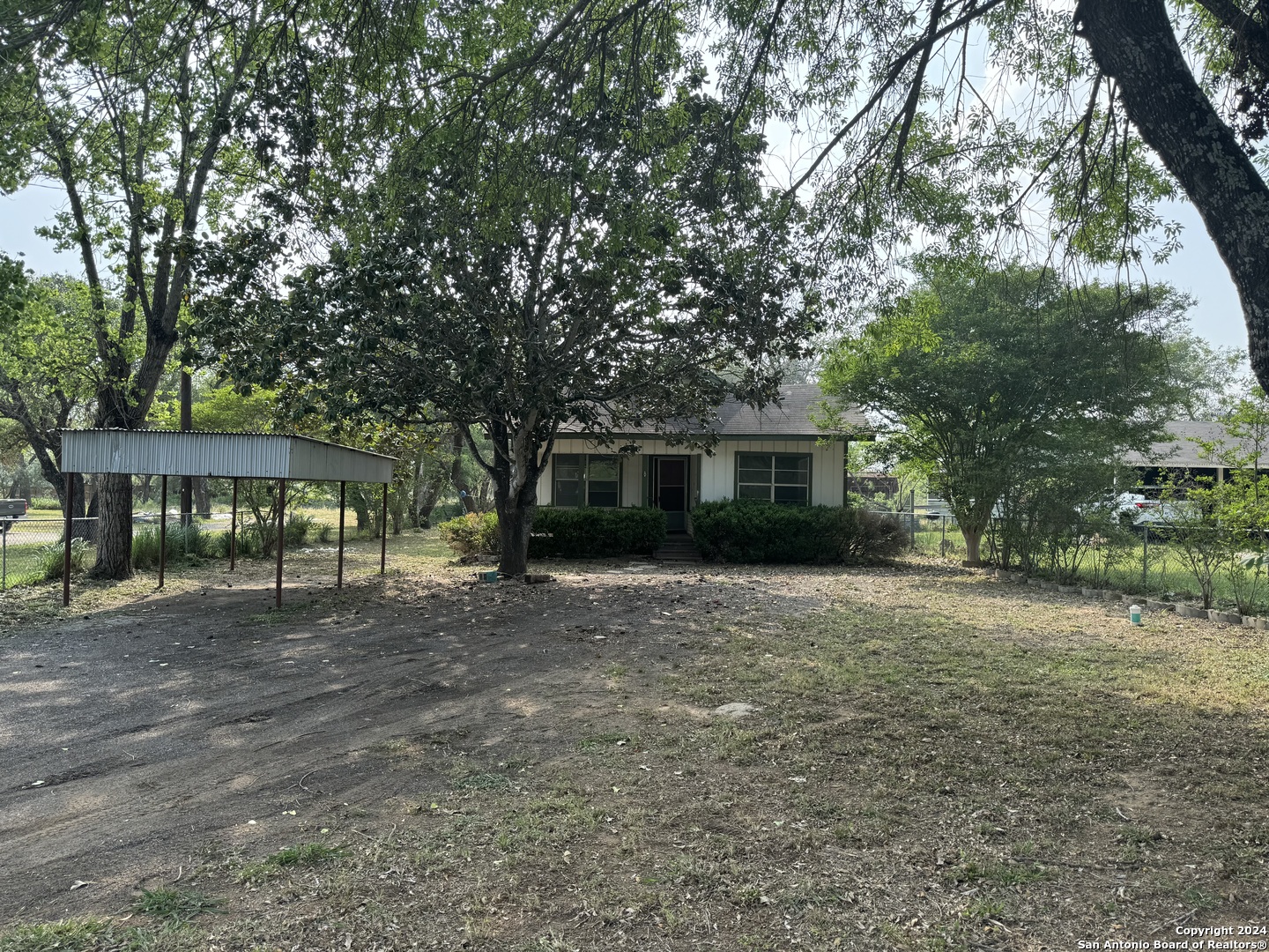 332 Winship Road Pleasanton TX 78064