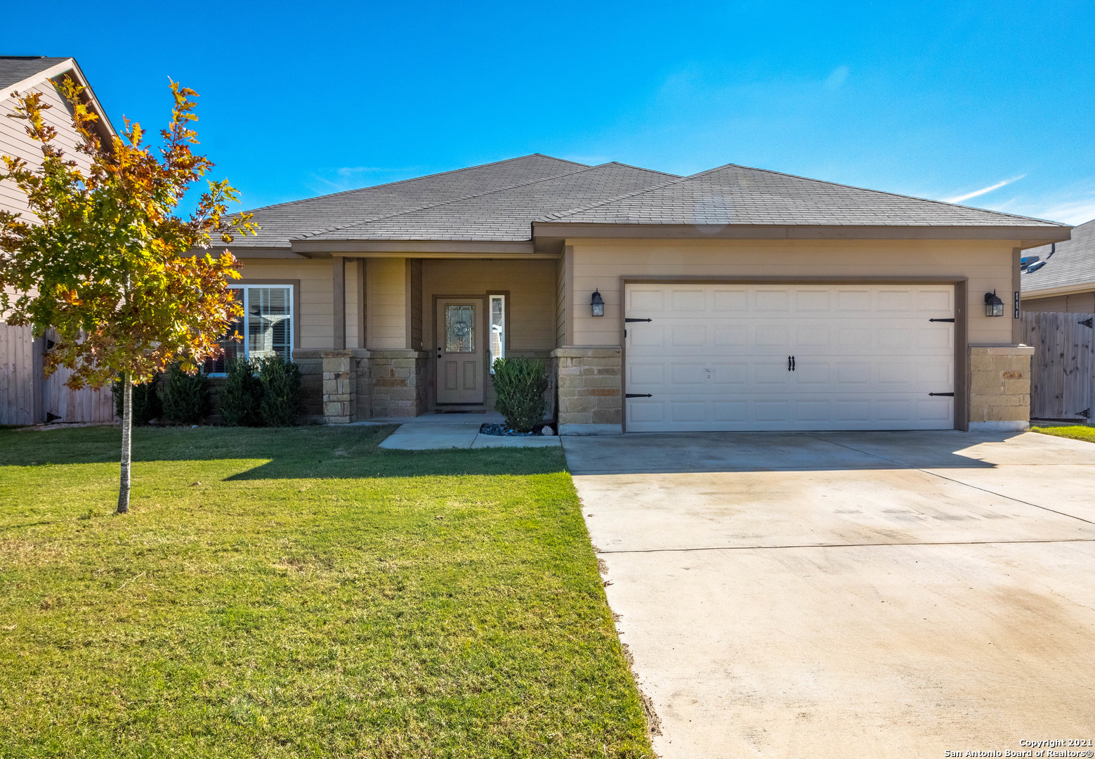 111 Lost Maples Way Marion TX 78124