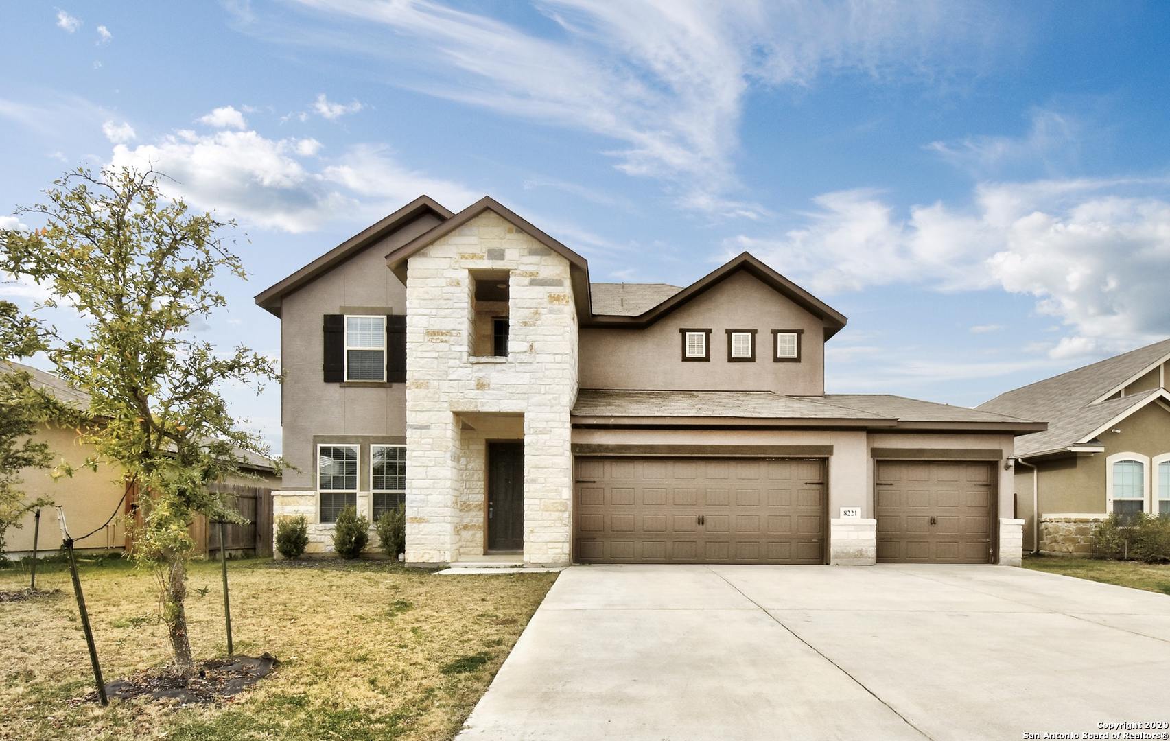 8221 Lovela Bend San Antonio TX 78254