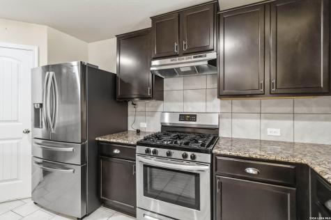 2923 Sunset Bend San Antonio TX 78244