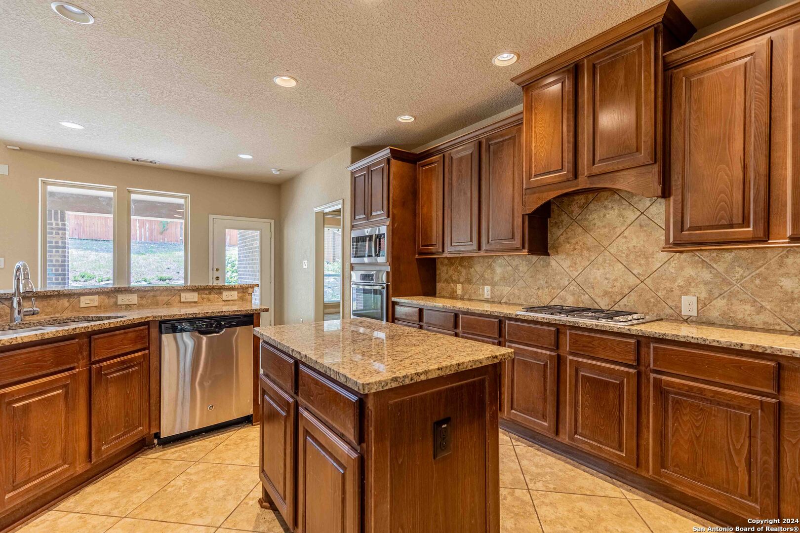 13418 Palatine Hill San Antonio TX 78253