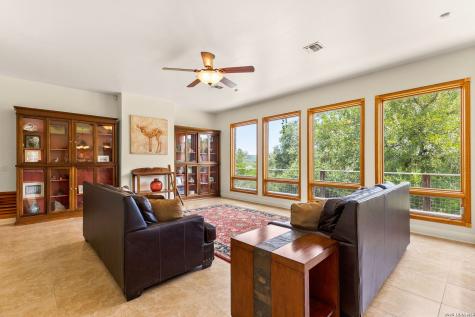 2188 Bretzke Lane New Braunfels TX 78132