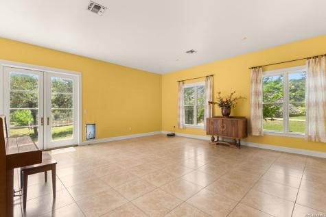 2188 Bretzke Lane New Braunfels TX 78132