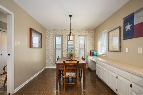 2631 Country Square San Antonio TX 78209
