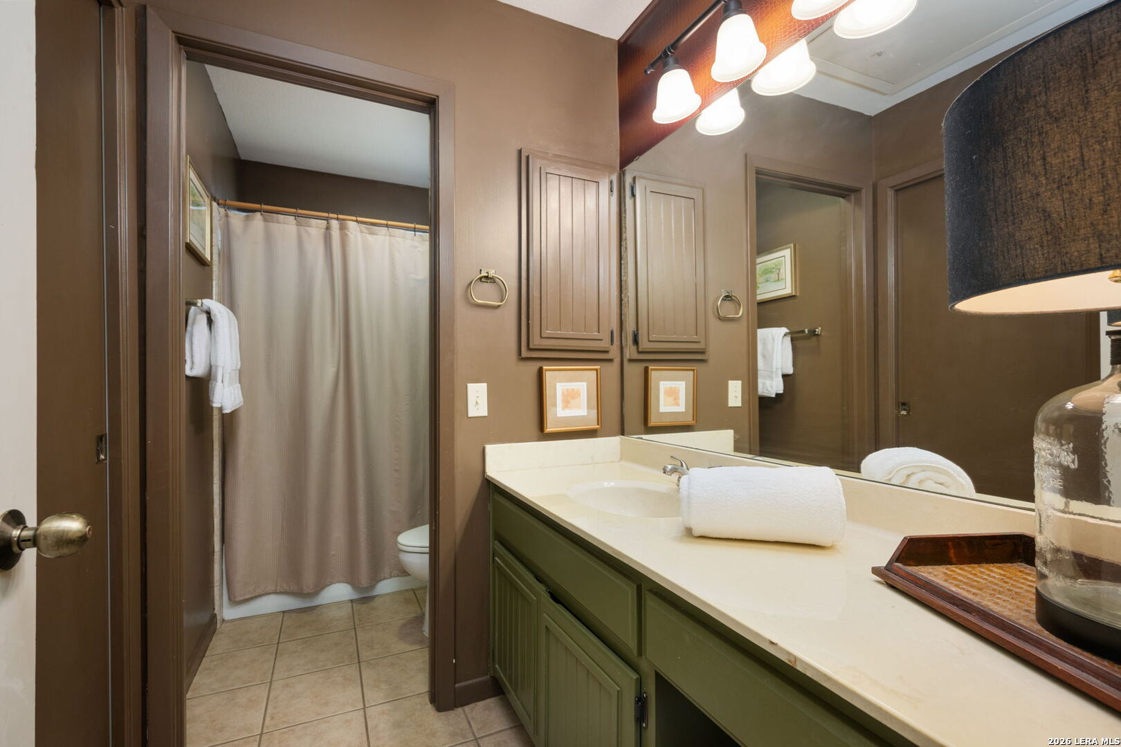 2631 Country Square San Antonio TX 78209
