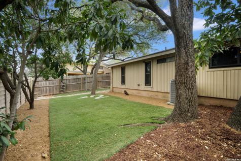 2631 Country Square San Antonio TX 78209