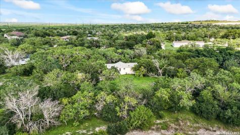 510 County Road 3820 San Antonio TX 78253