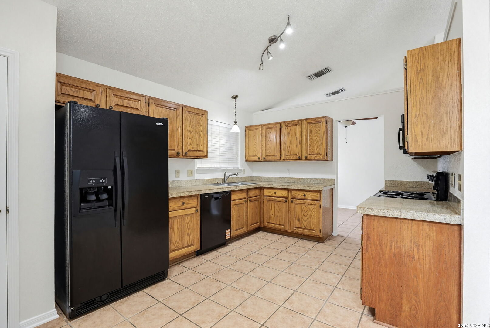 8531 Quail Tree San Antonio TX 78250