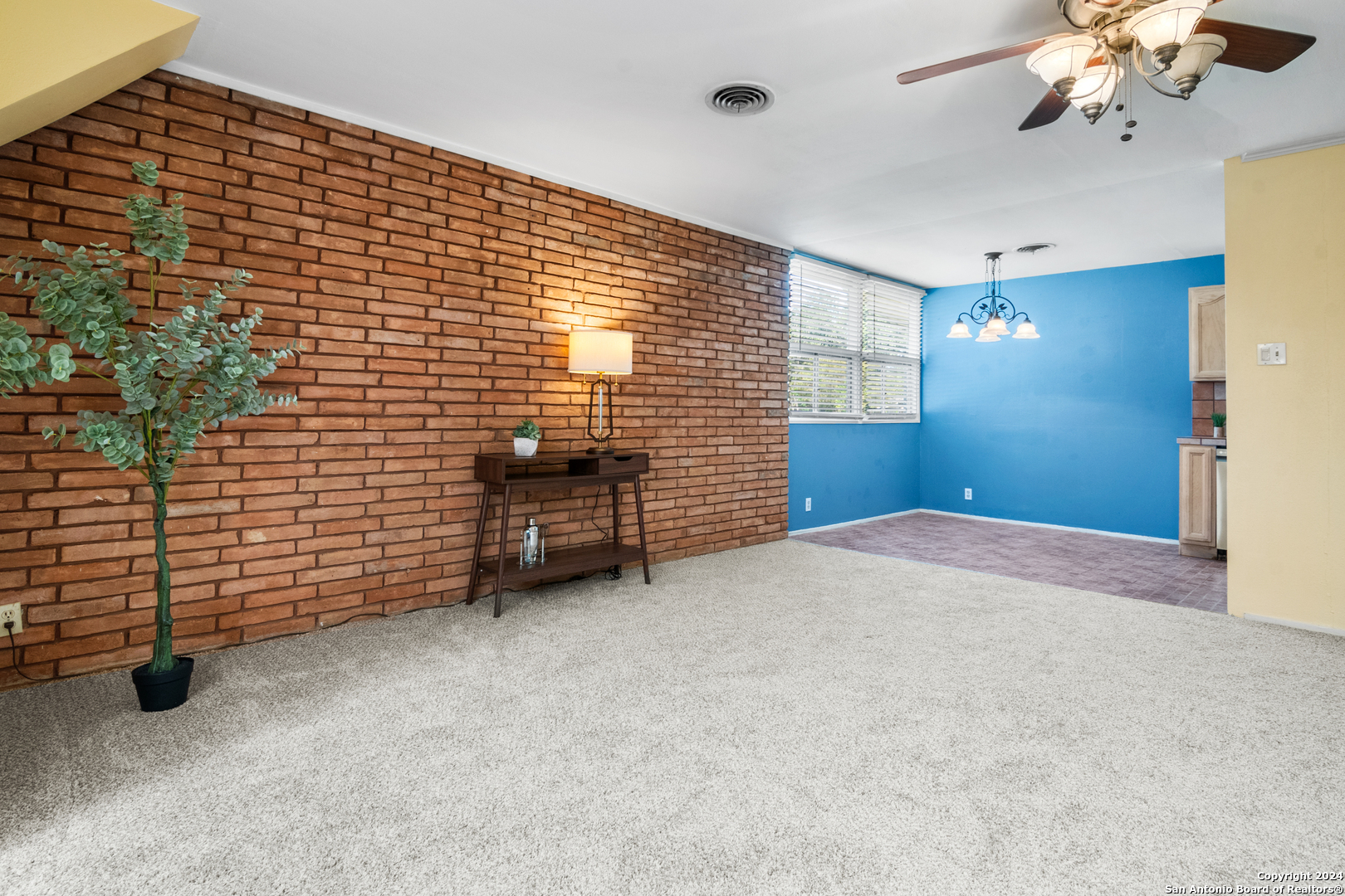 706 Kenilworth Boulevard San Antonio TX 78209