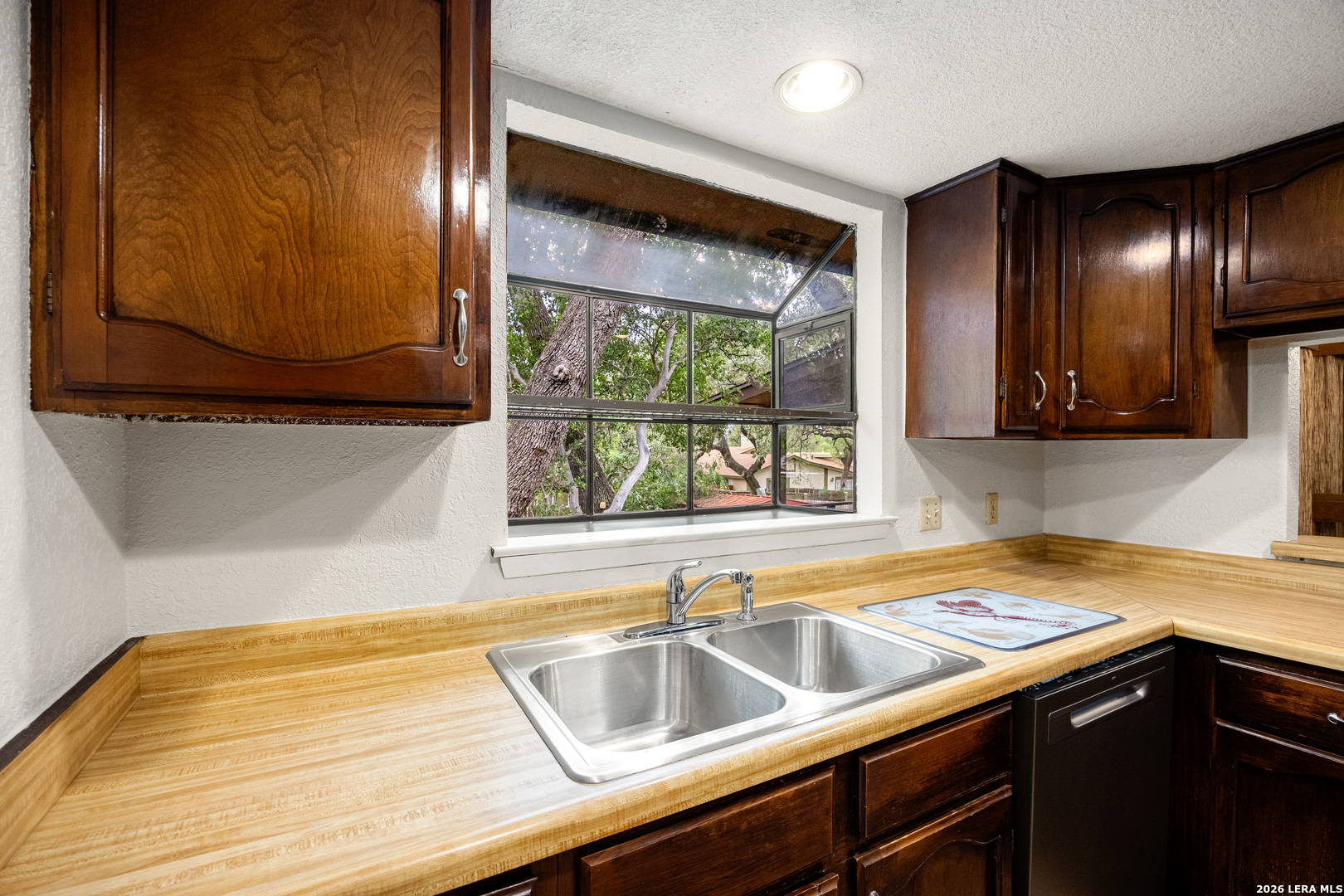 8327 Shallow Creek San Antonio TX 78251