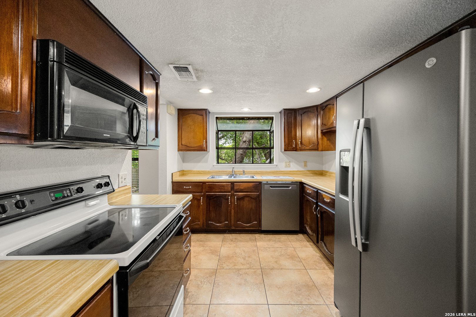 8327 Shallow Creek San Antonio TX 78251
