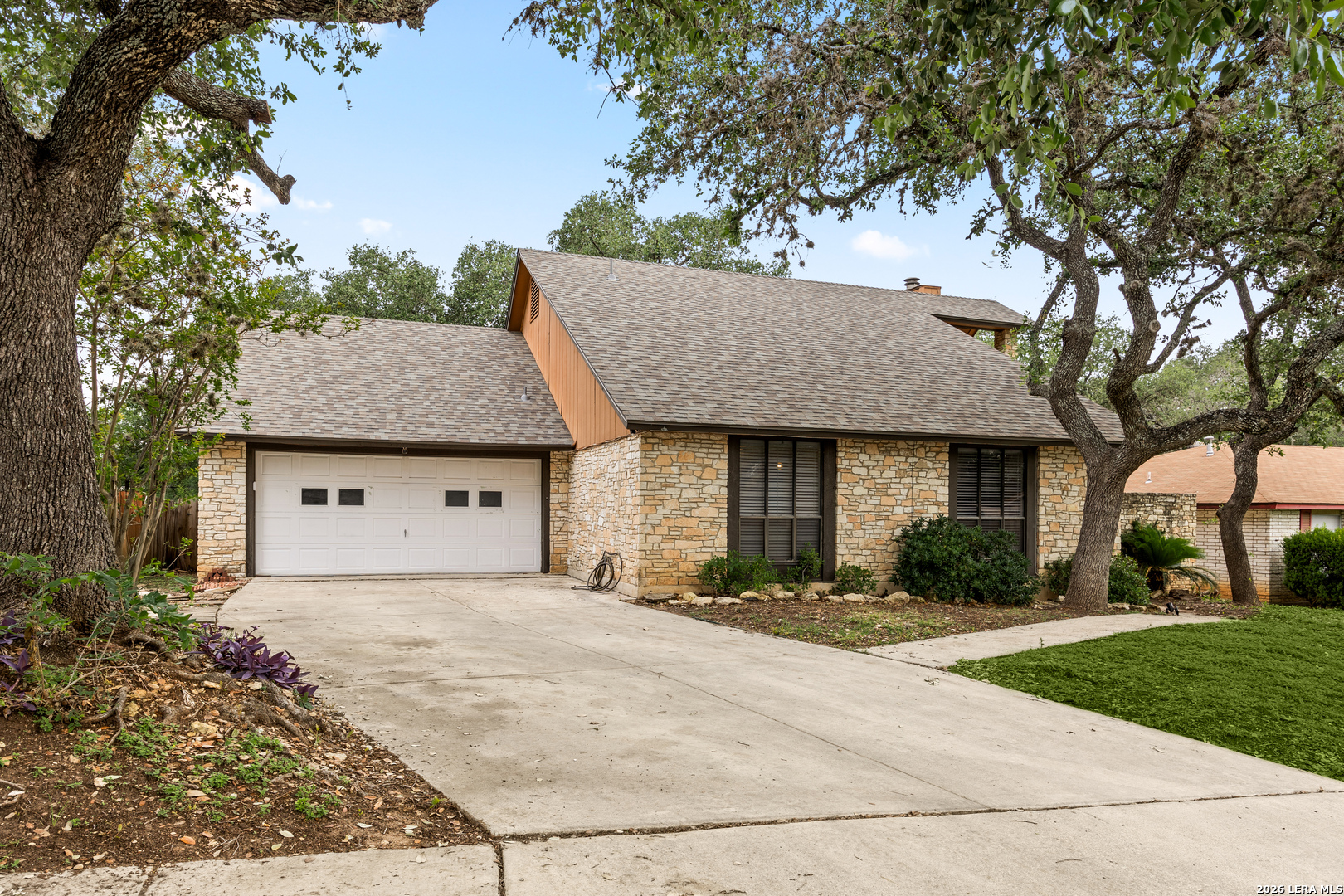 8327 Shallow Creek San Antonio TX 78251