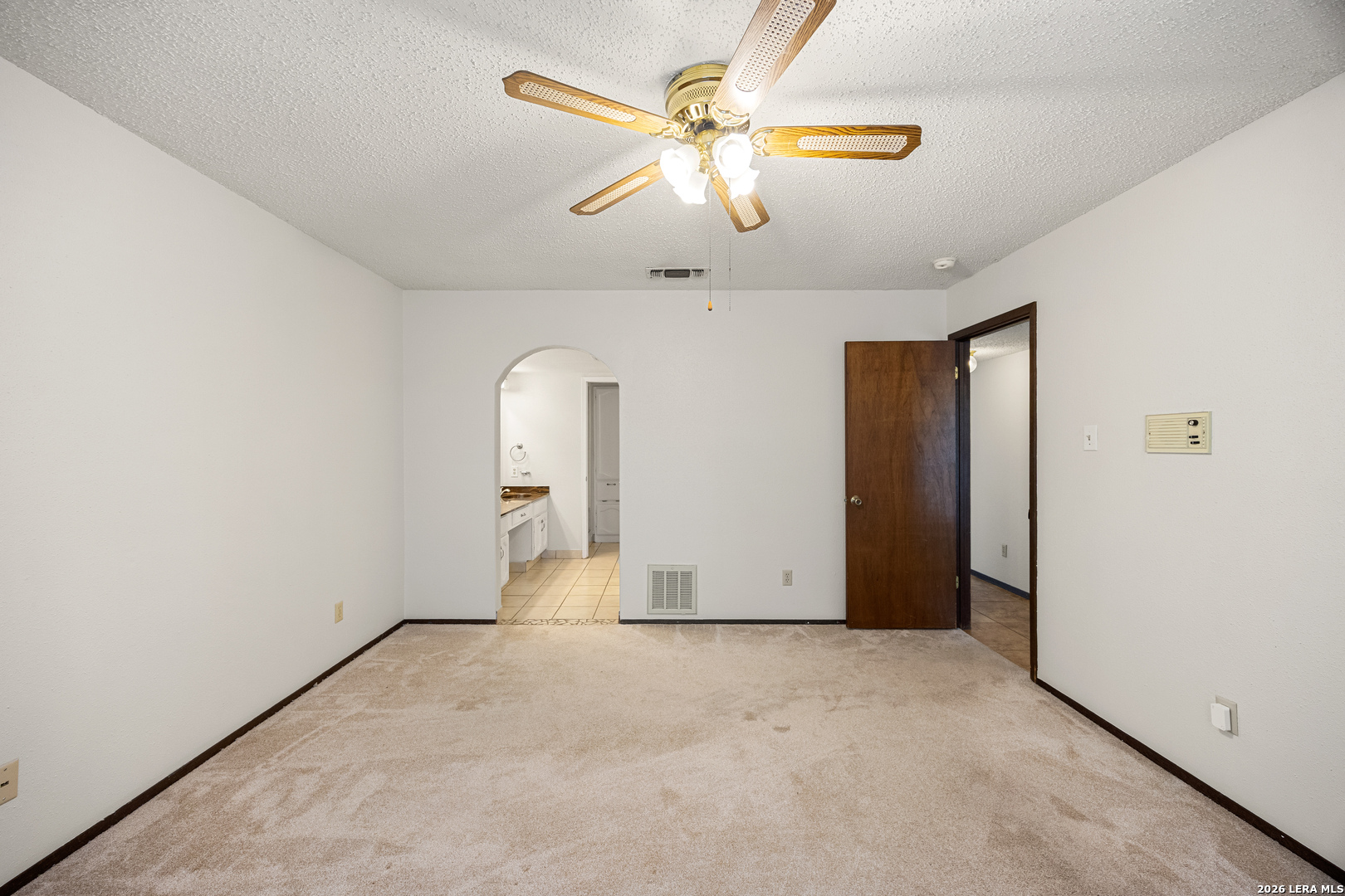 8327 Shallow Creek San Antonio TX 78251