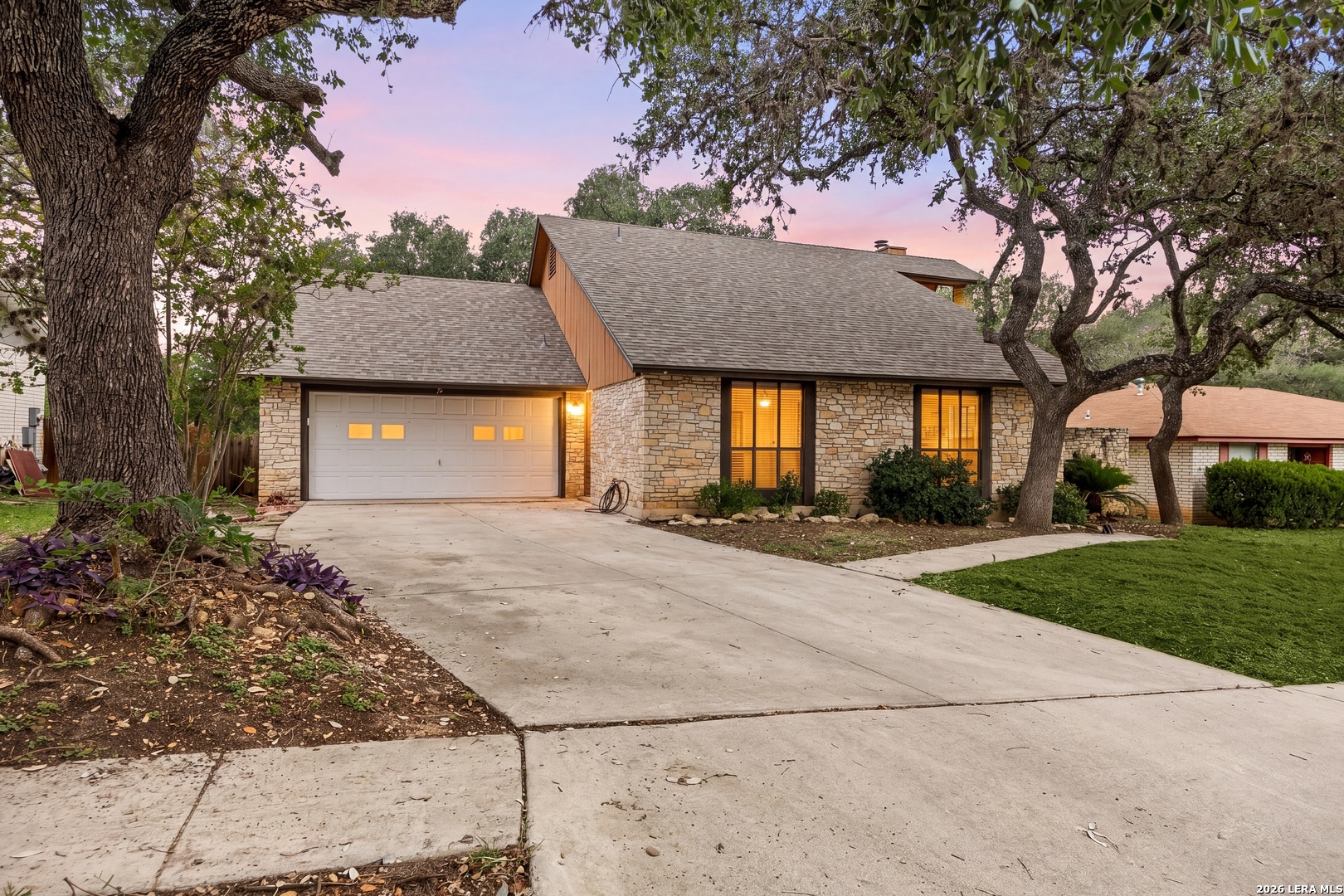 8327 Shallow Creek San Antonio TX 78251