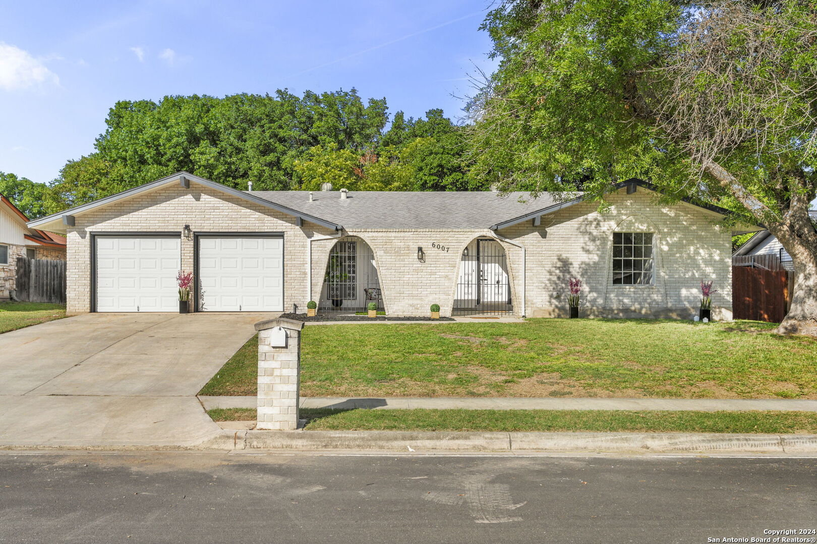 6007 Royal Point San Antonio TX 78239