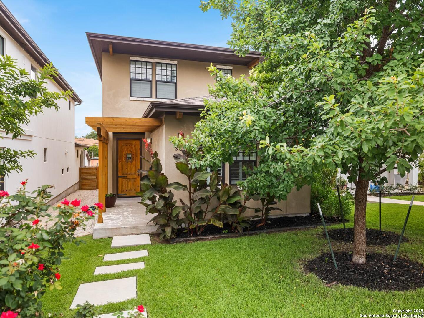338 E Olmos San Antonio TX 78212