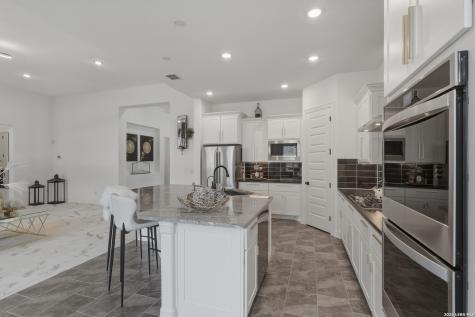2035 Buckner San Antonio TX 78253